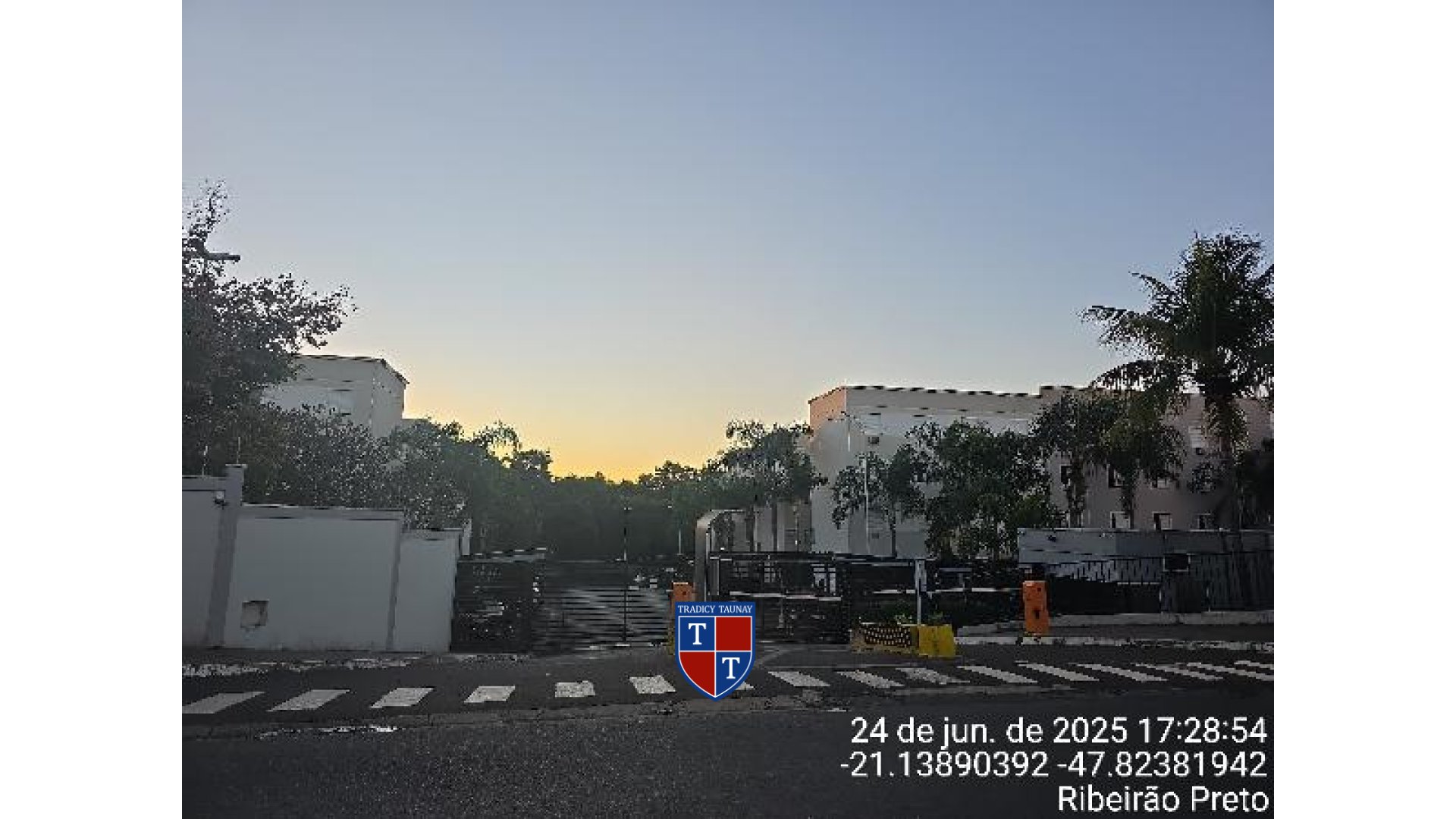 Foto 1 de APARTAMENTO em JARDIM JAVARI - Imóvel Retomado Caixa