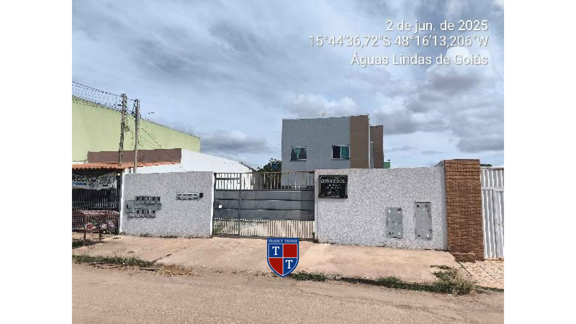APARTAMENTO em PARQUE DA BARRAGEM SETOR 08