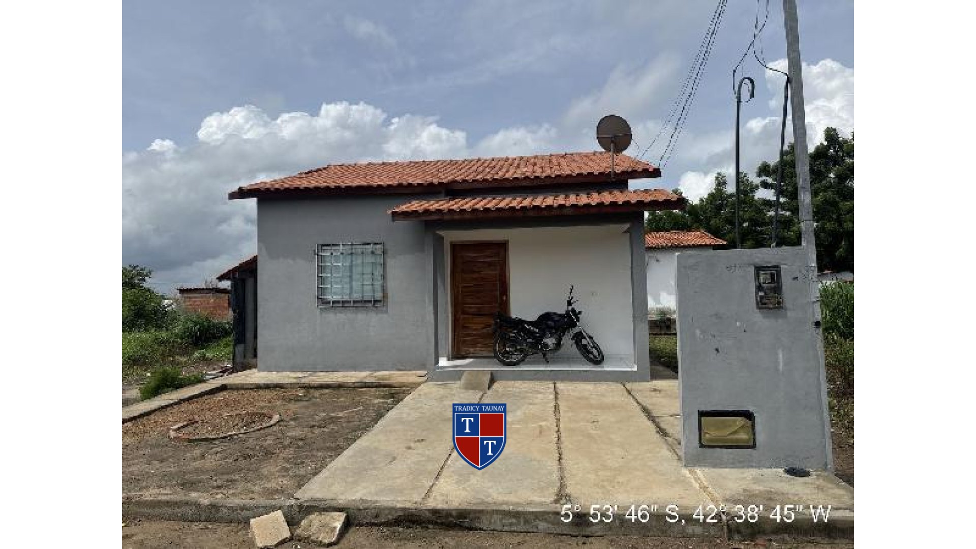 Foto 1 de CASA em COMPASA - Imóvel Retomado Caixa