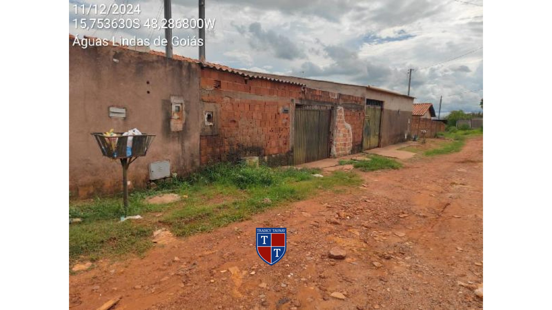 Foto 1 de CASA em PARQUE DA BARRAGEM SETOR 12 - Imóvel Retomado Caixa