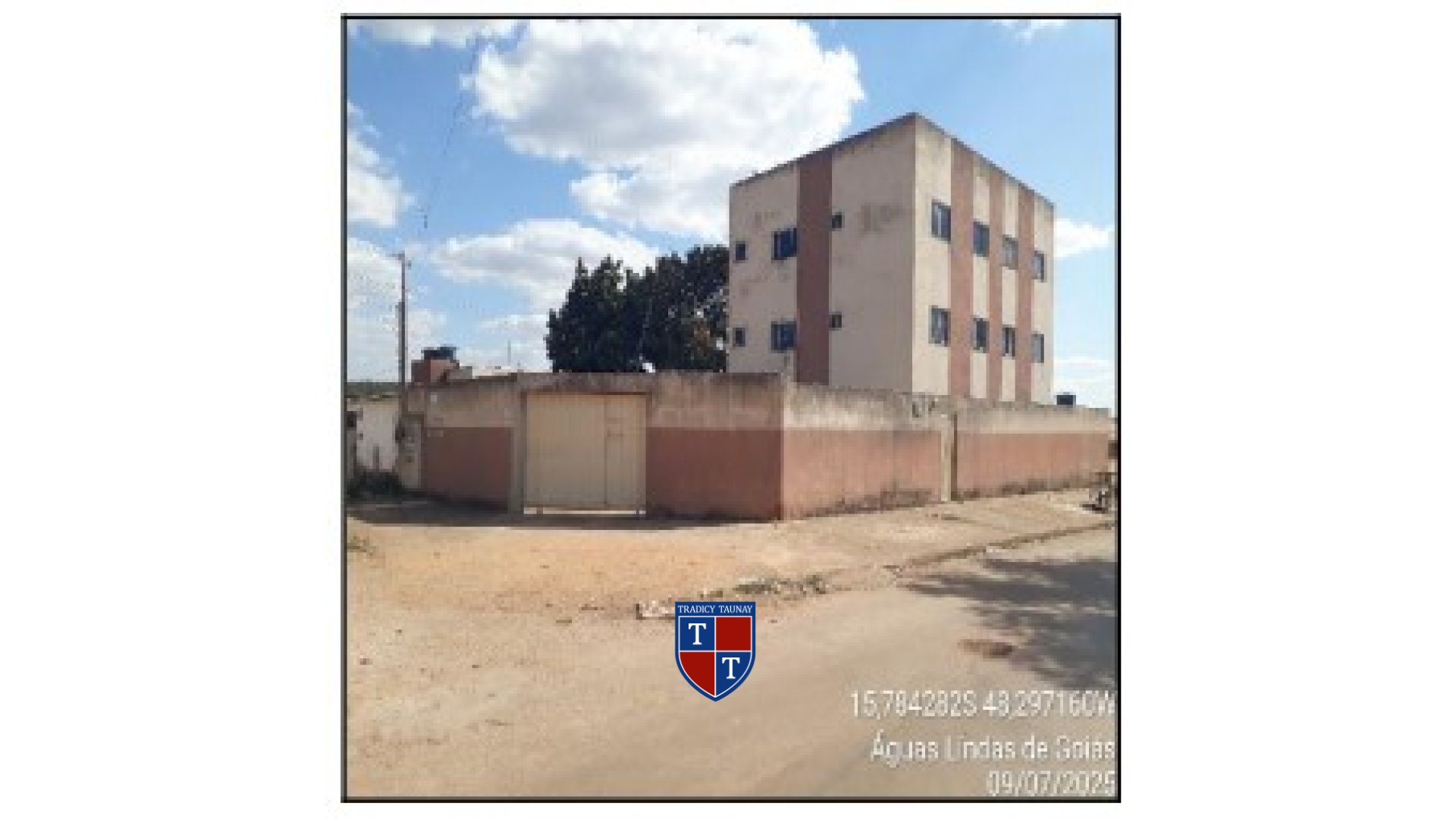 Foto 1 de APARTAMENTO em JARDIM SANTA LUCIA - Imóvel Retomado Caixa