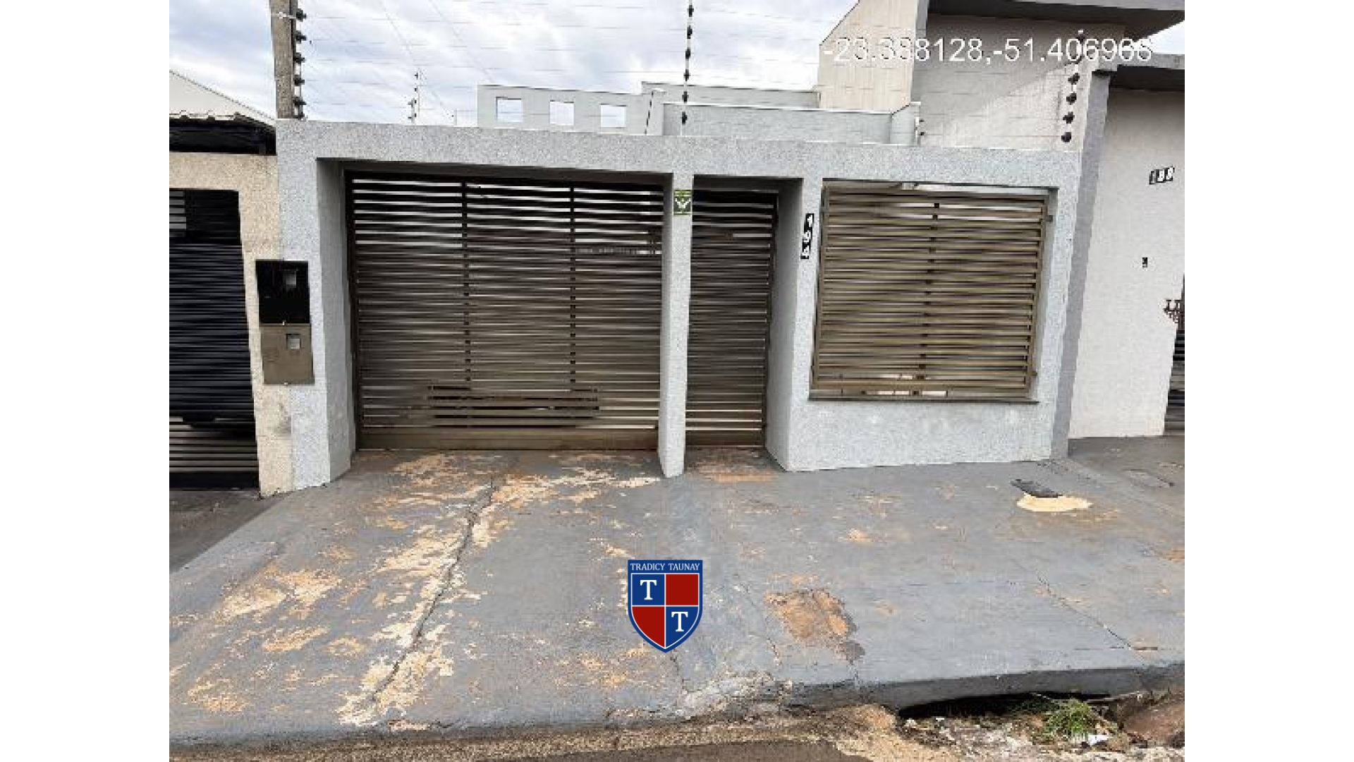 Foto 1 de CASA em JARDIM SAN RAPHAEL VI, ARAPONGAS/PR - Imóvel Retomado CAIXA Ref 8444429518065
