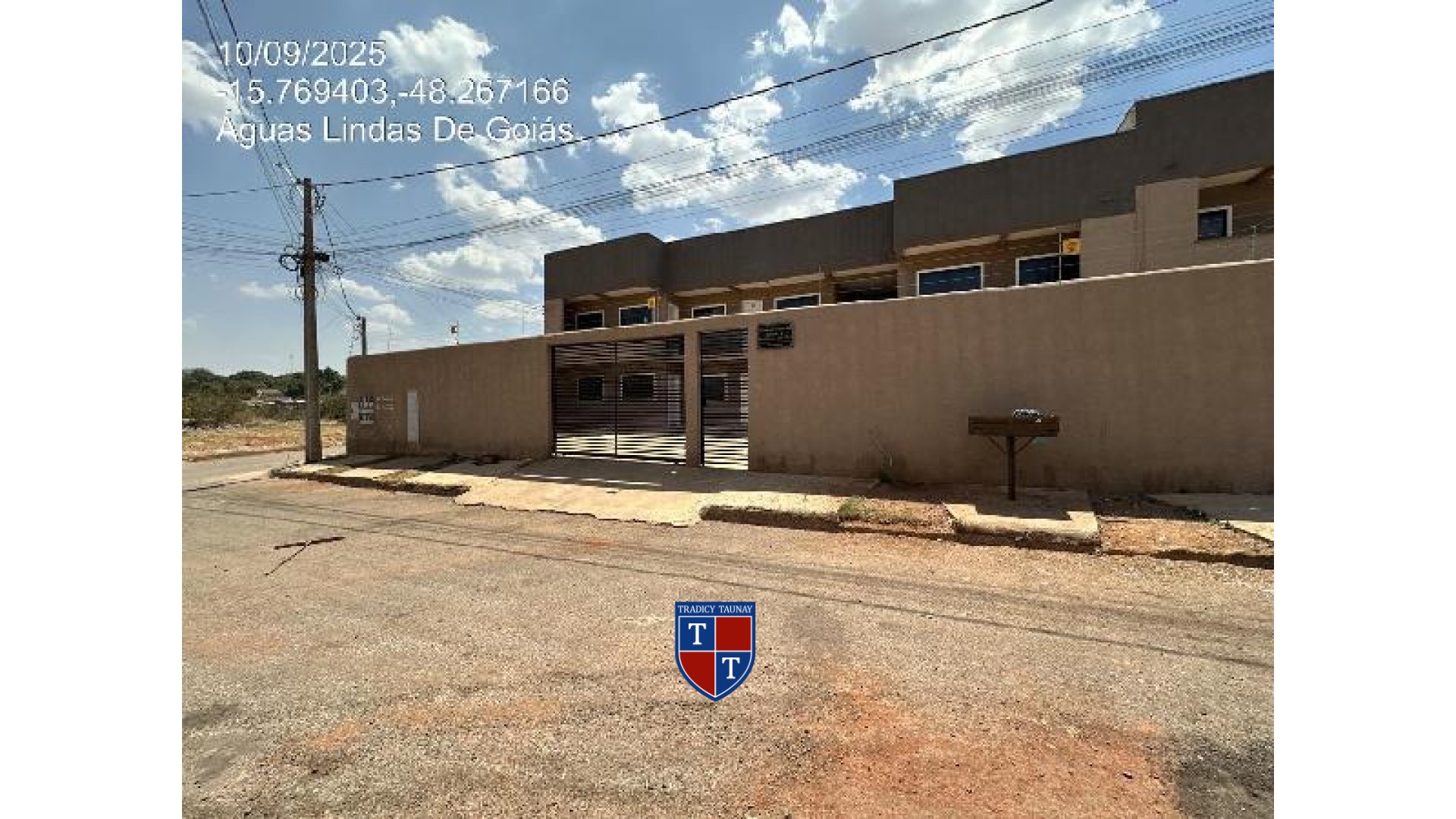 Foto 1 de APARTAMENTO em CHACARAS QUEDAS DO DESCOBERTO - Imóvel Retomado Caixa