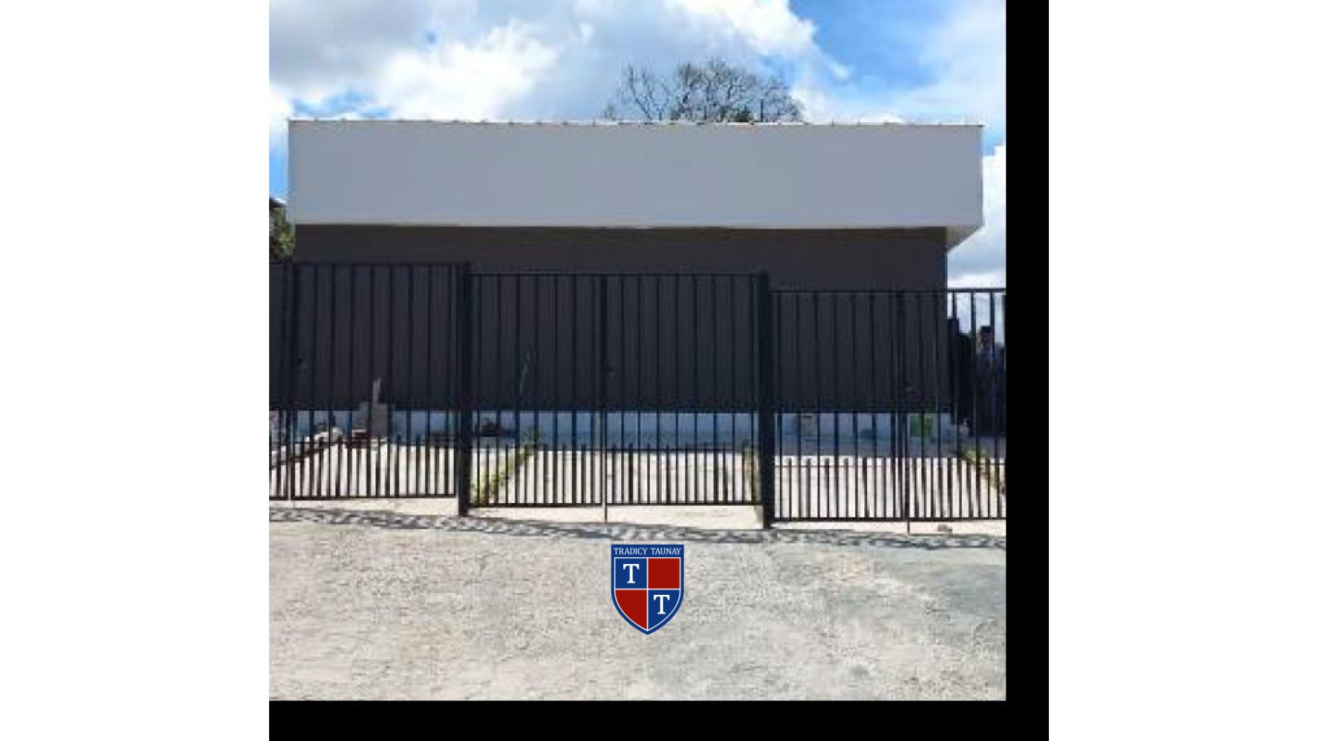 Foto 1 de CASA em MARAMBAIA - Imóvel Retomado Caixa