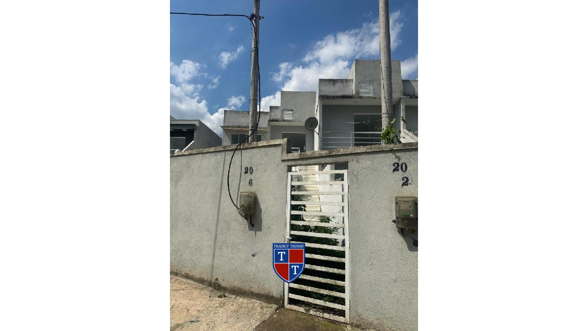 Foto 1 de CASA em RIACHAO, NOVA IGUACU/RJ - Imóvel Retomado CAIXA Ref 8444429702915