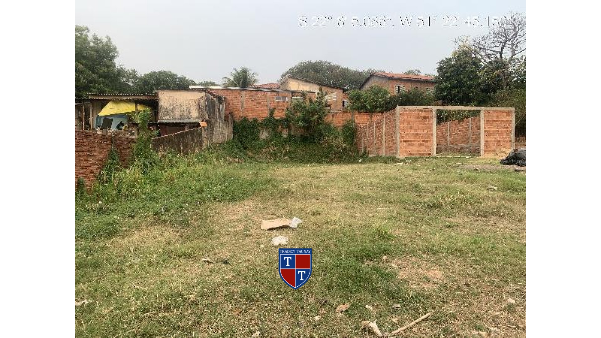 Foto 1 de TERRENO em JARDIM SANTA MARTA - Imóvel Retomado Caixa