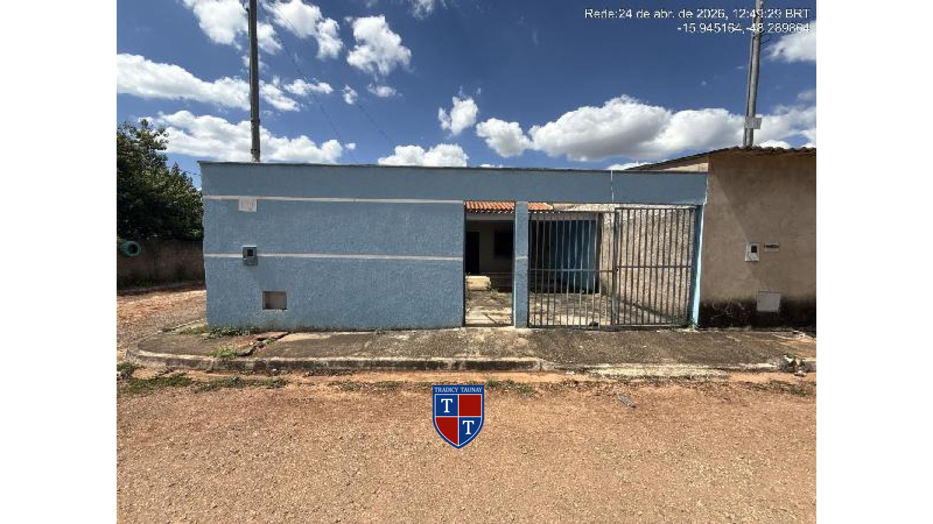 Foto 1 de CASA em FAZENDA CAPOEIRINHA - Imóvel Retomado Caixa