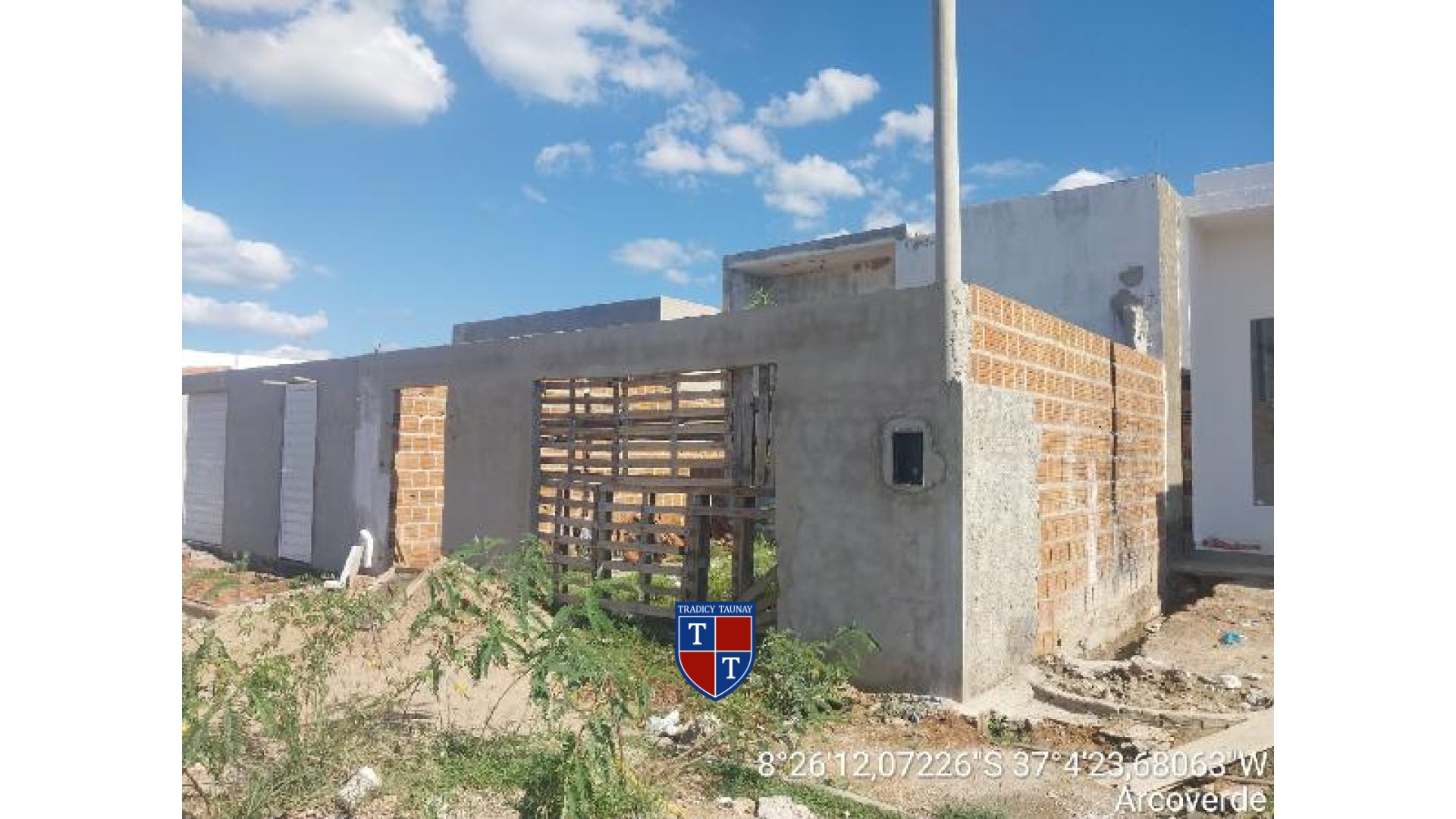 Foto 1 de CASA em CIDADE JARDIM - Imóvel Retomado Caixa