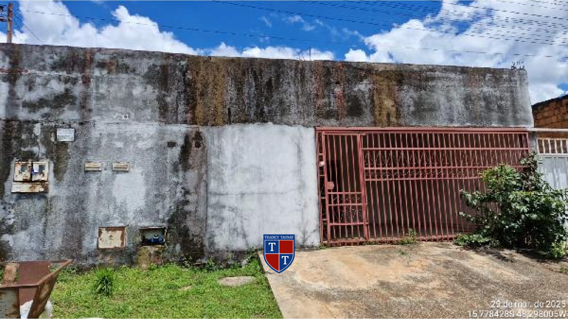 Foto 1 de CASA em JARDIM SANTA LUCIA - Imóvel Retomado Caixa
