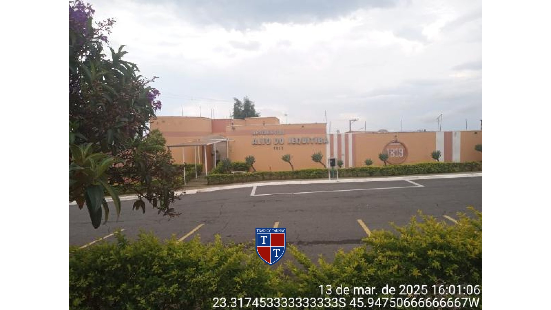 Foto 1 de CASA em COLONIA - Imóvel Retomado Caixa