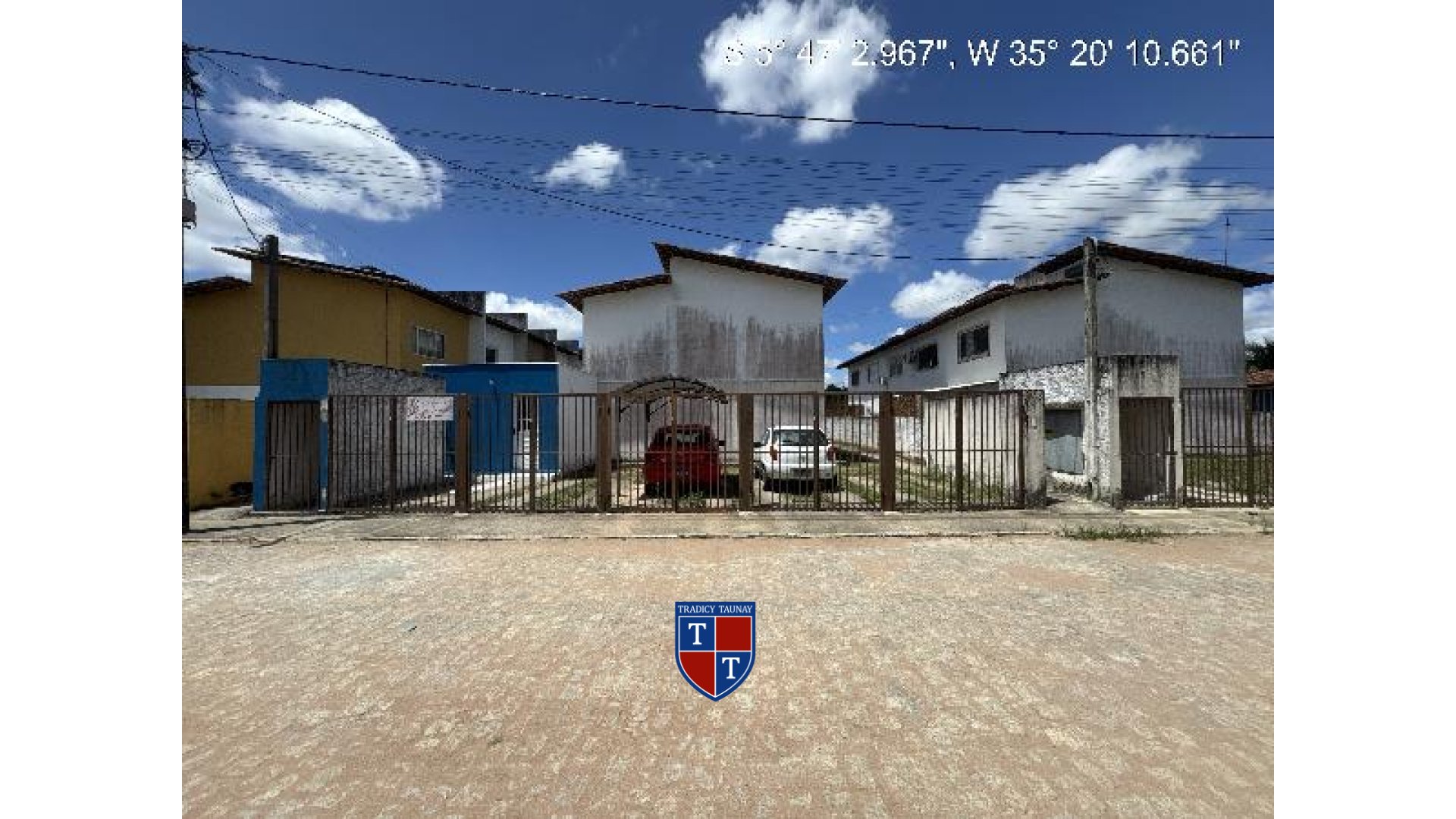 Foto 1 de CASA em SANTA TEREZINHA - Imóvel Retomado Caixa