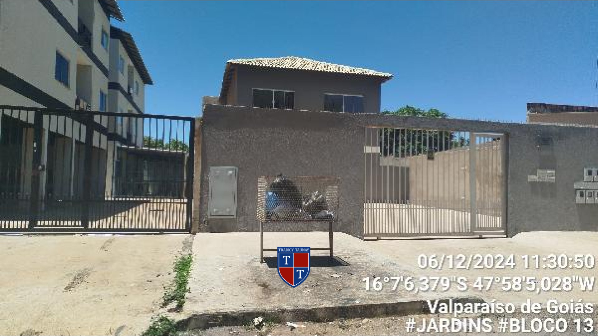 Foto 1 de APARTAMENTO em PARQUE SANTA RITA DE CASSIA - Imóvel Retomado Caixa