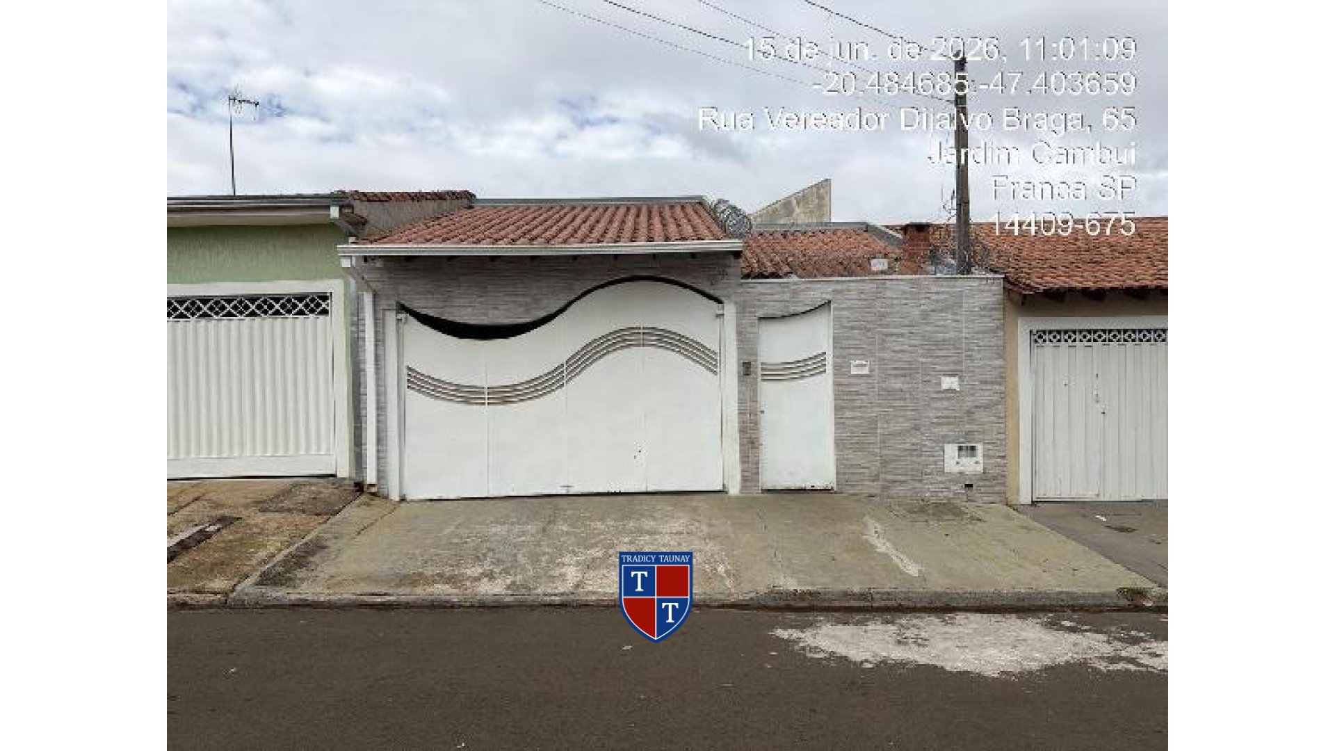 Foto 1 de CASA em JARDIM CAMBUI - Imóvel Retomado Caixa