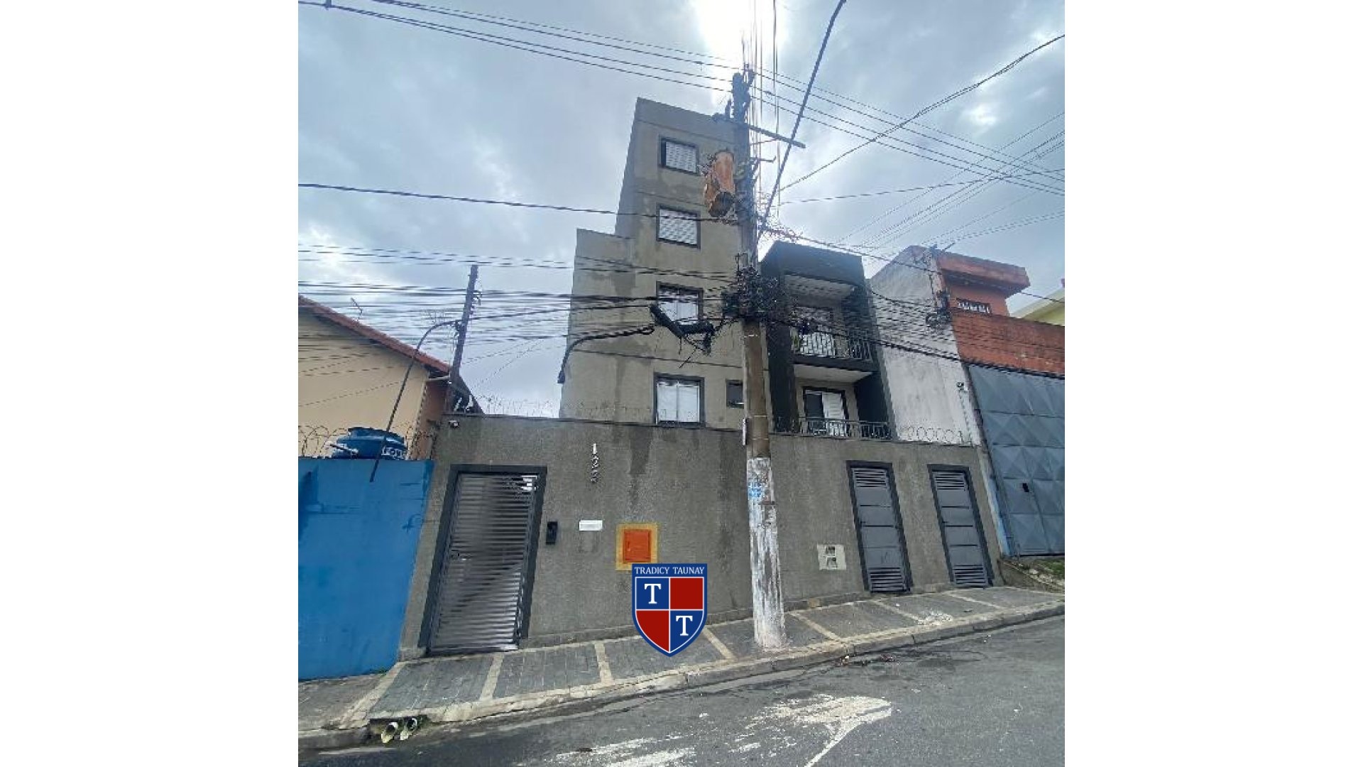 Foto 1 de APARTAMENTO em GUAIANAZES - Imóvel Retomado Caixa