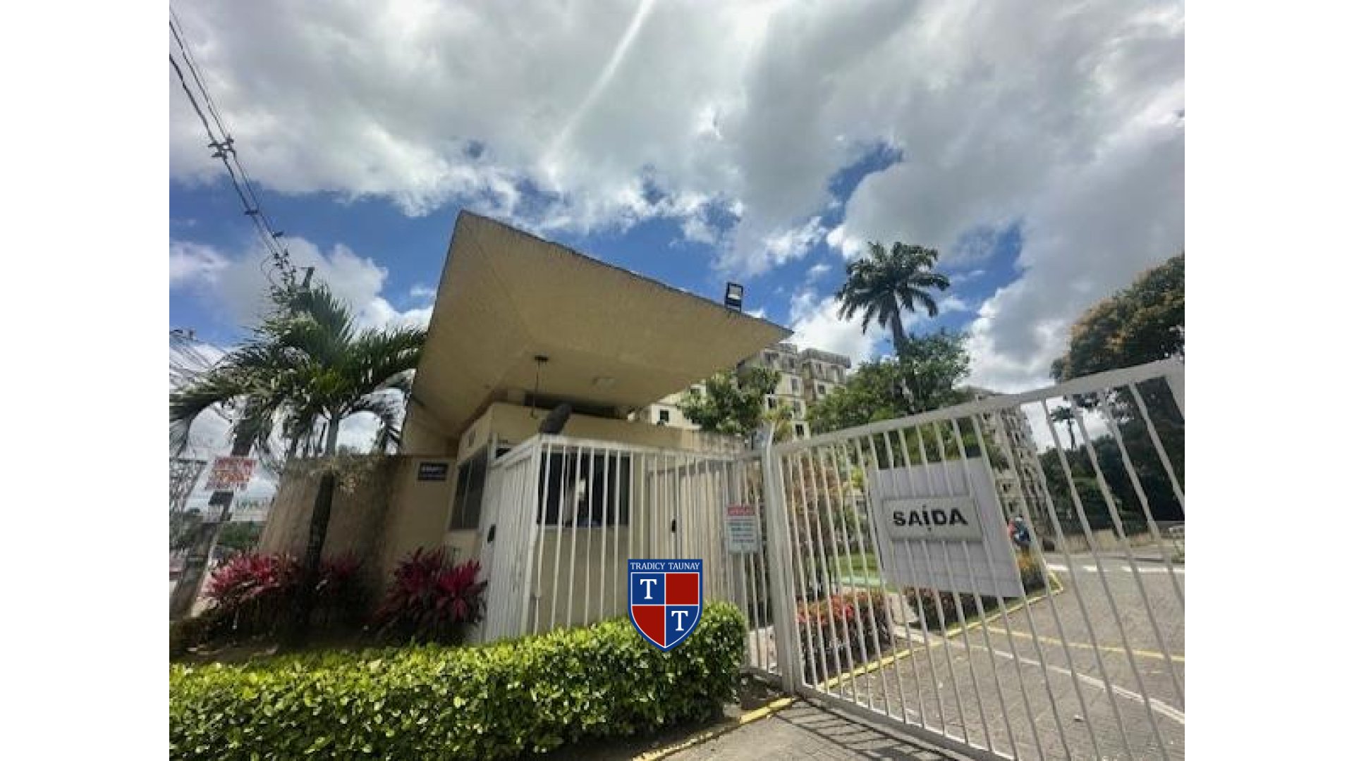 Foto 1 de APARTAMENTO em CURADO - Imóvel Retomado Caixa