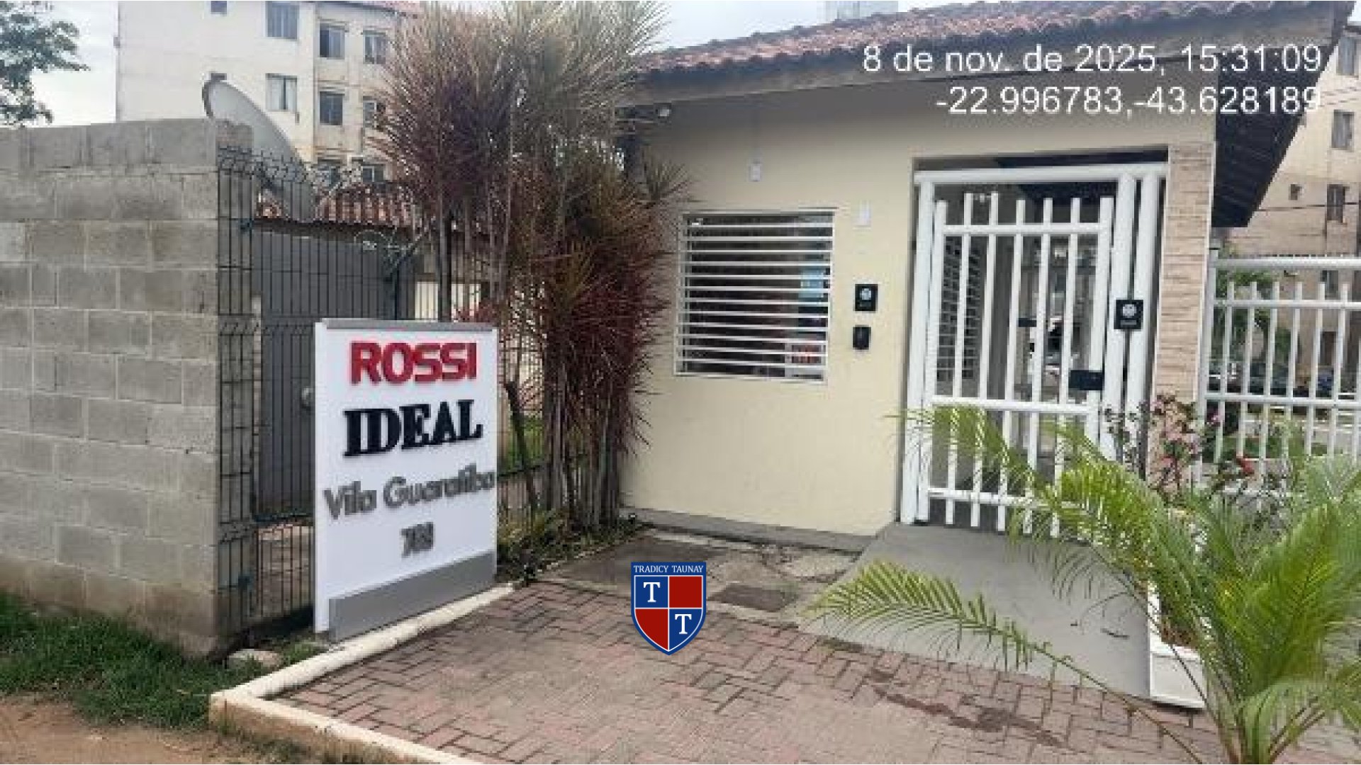 APARTAMENTO em GUARATIBA