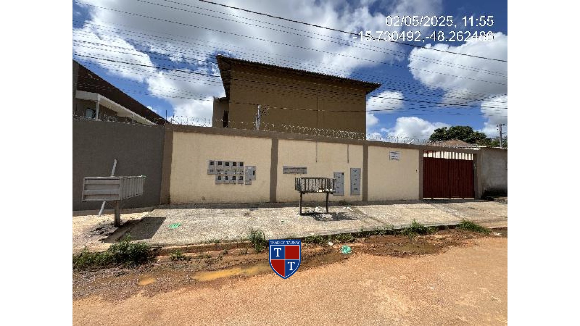 APARTAMENTO em MANSOES VILLAGE