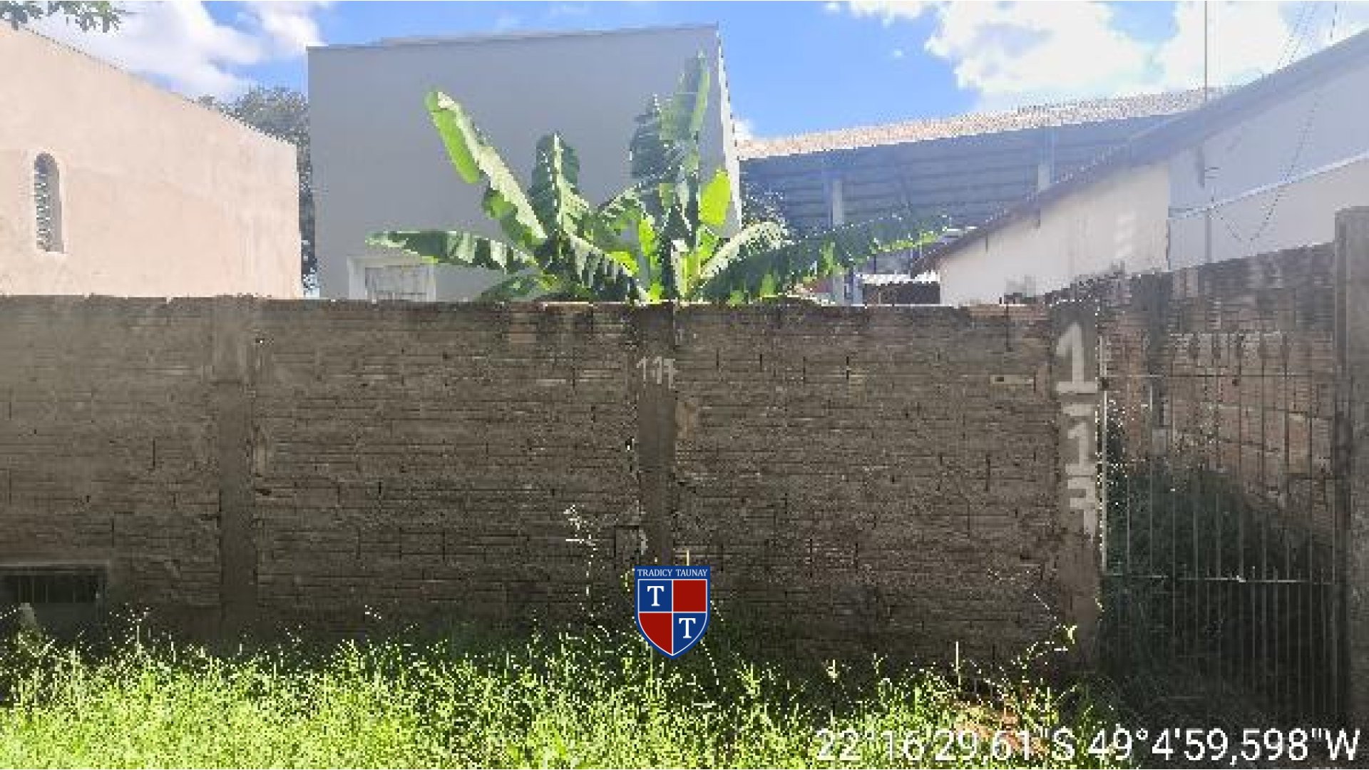 Foto 1 de CASA em NUCLEO HABITACIONAL VANUIRE - Imóvel Retomado Caixa