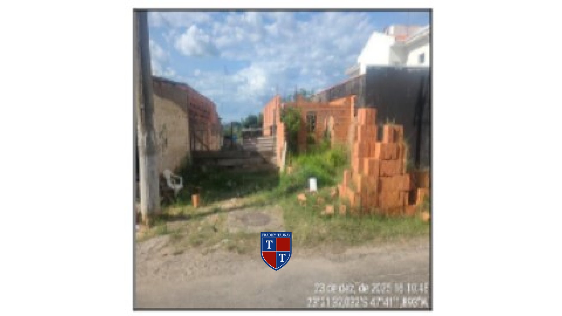 Foto 1 de TERRENO em JARDIM NOVO HORIZONTE - Imóvel Retomado Caixa