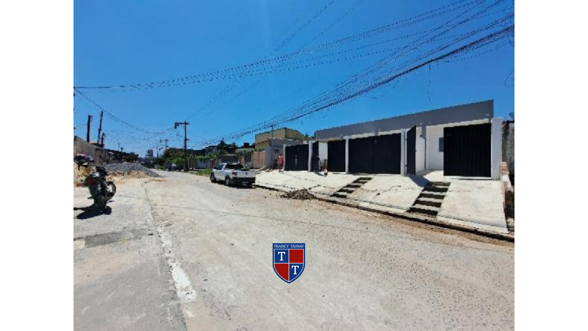 CASA em J NOSSA SENHORA AUXI