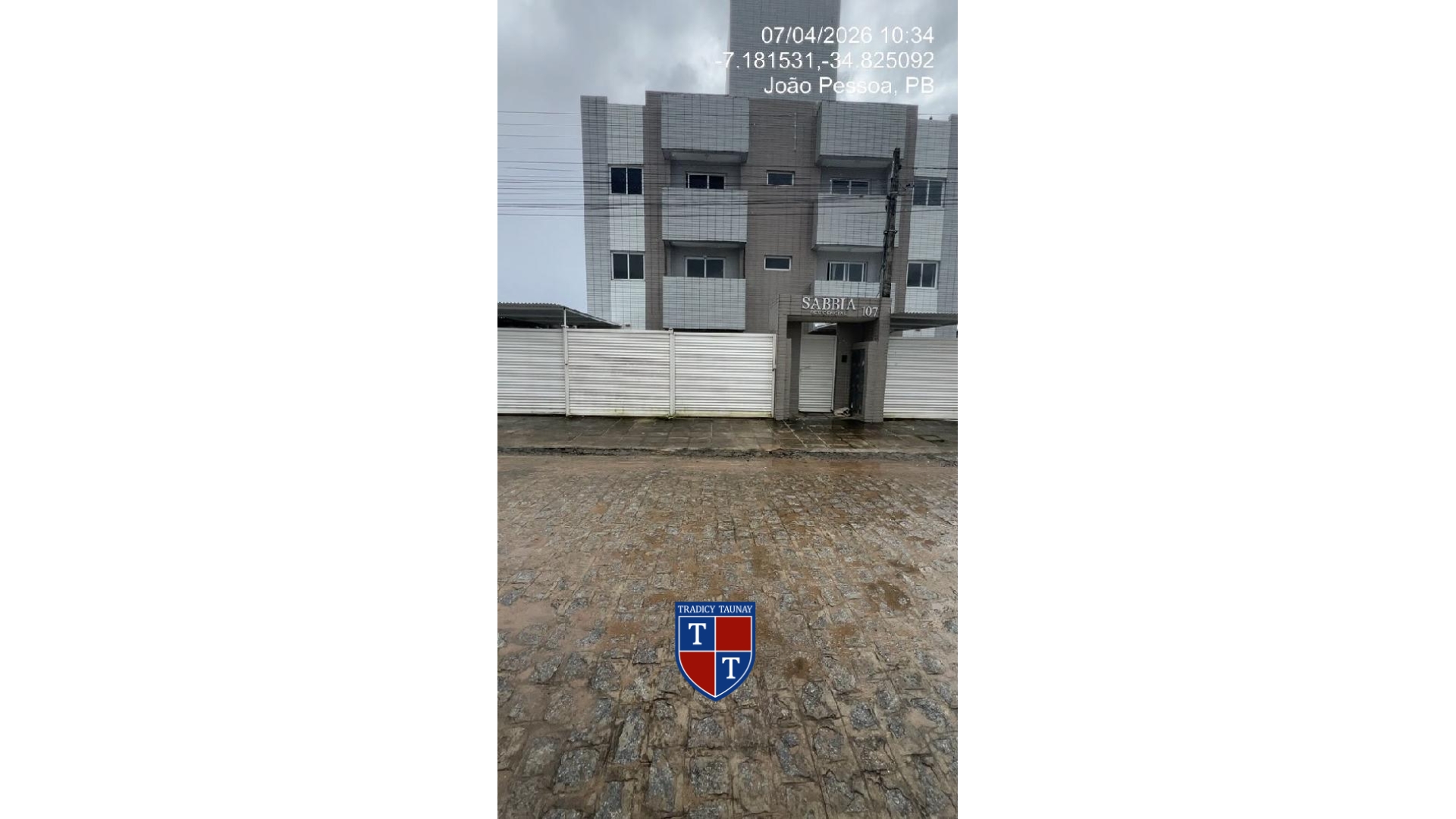 APARTAMENTO em MANGABEIRA