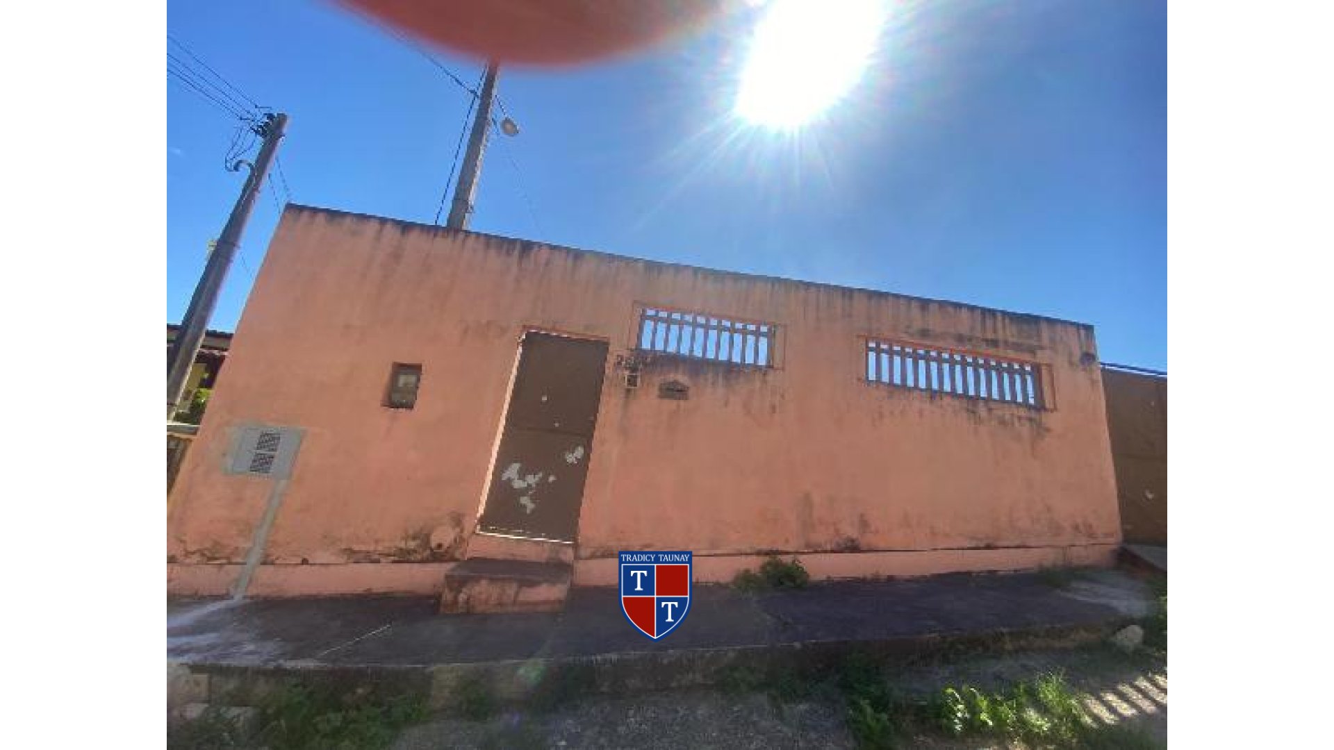 Foto 1 de CASA em AREAL - Imóvel Retomado Caixa