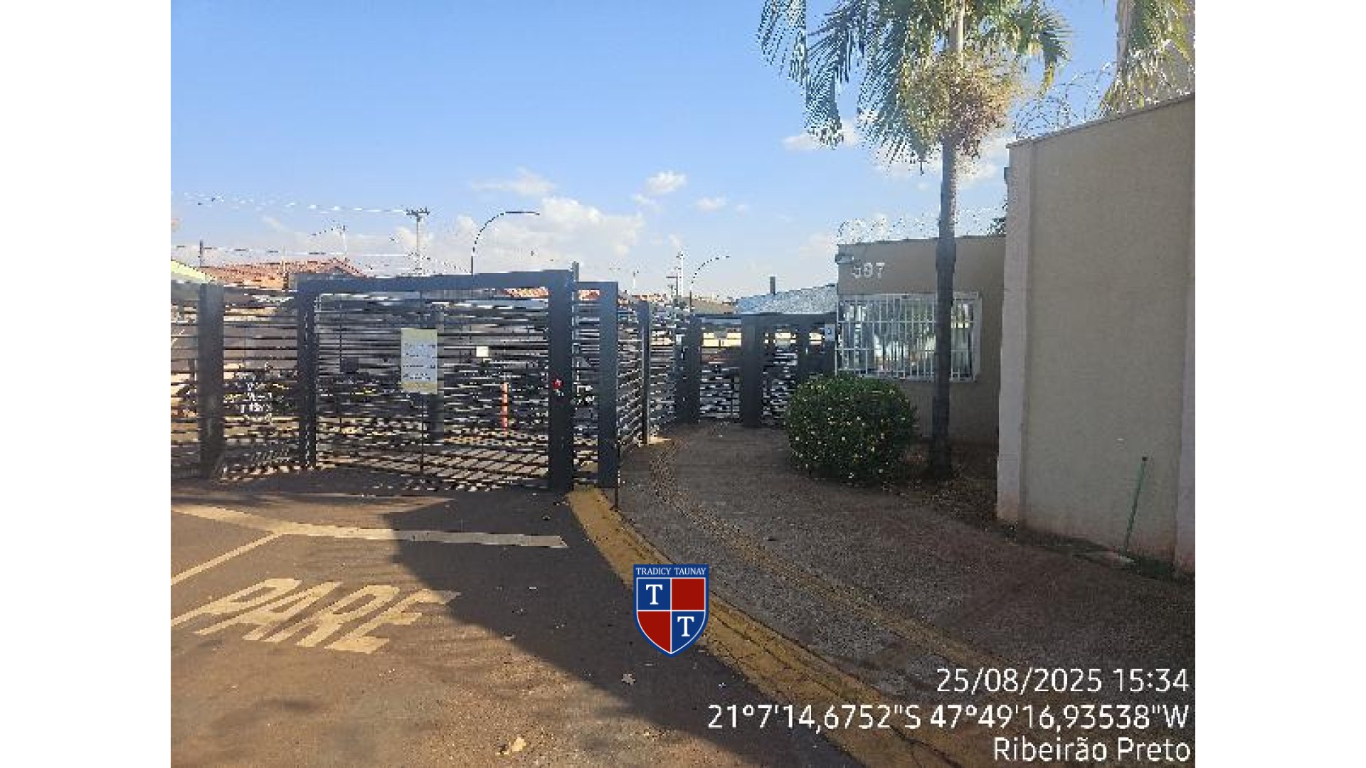 Foto 1 de APARTAMENTO em PARQUE DOS PINUS - Imóvel Retomado Caixa