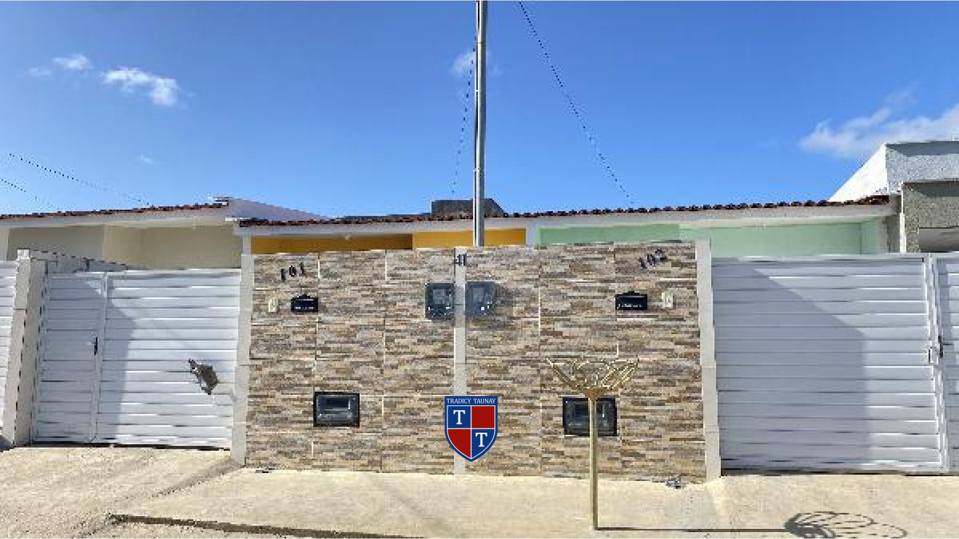 CASA em COMERCIAL NORTE