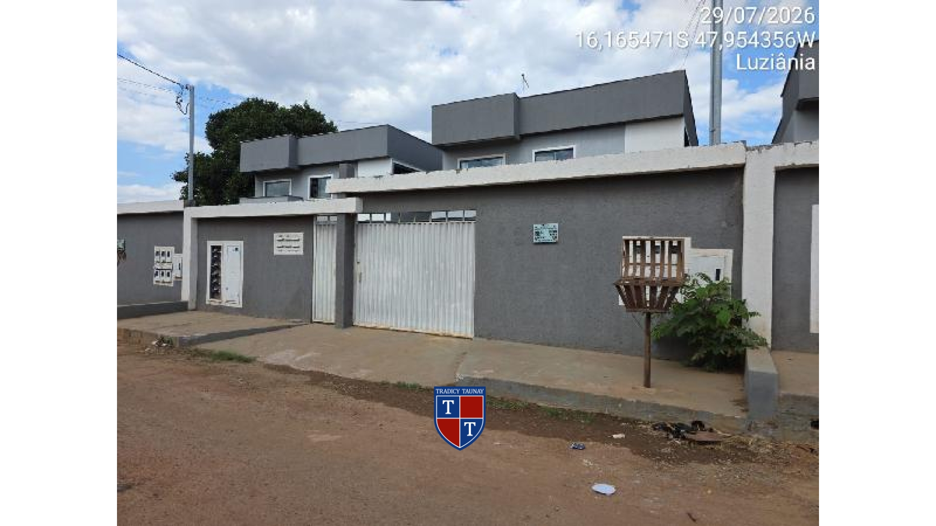 APARTAMENTO em PARQUE ESTRELA DALVA X