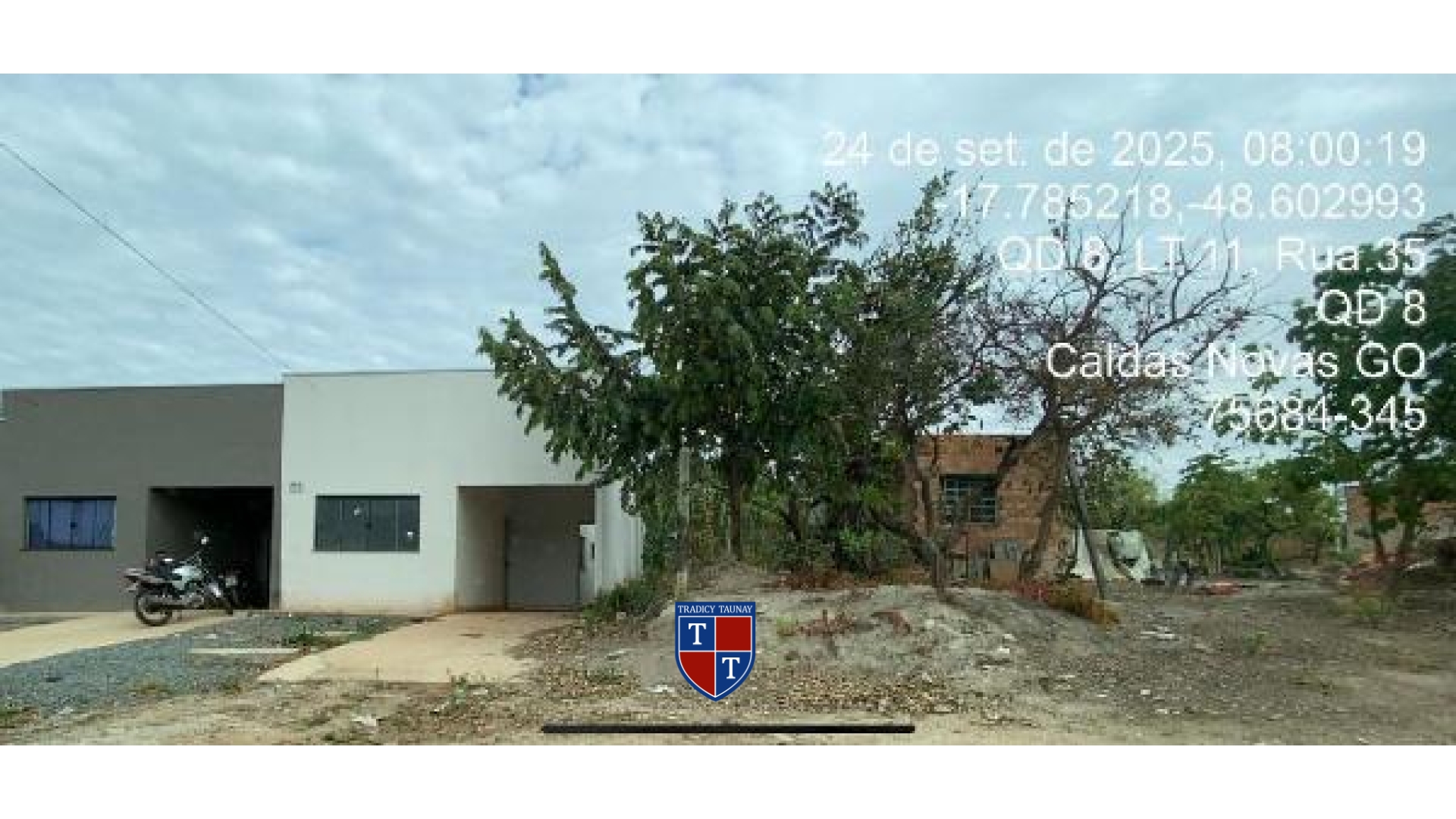 Foto 1 de CASA em ESTANCIA TAMBURI, CALDAS NOVAS/GO - Imóvel Retomado CAIXA Ref 8444433147327