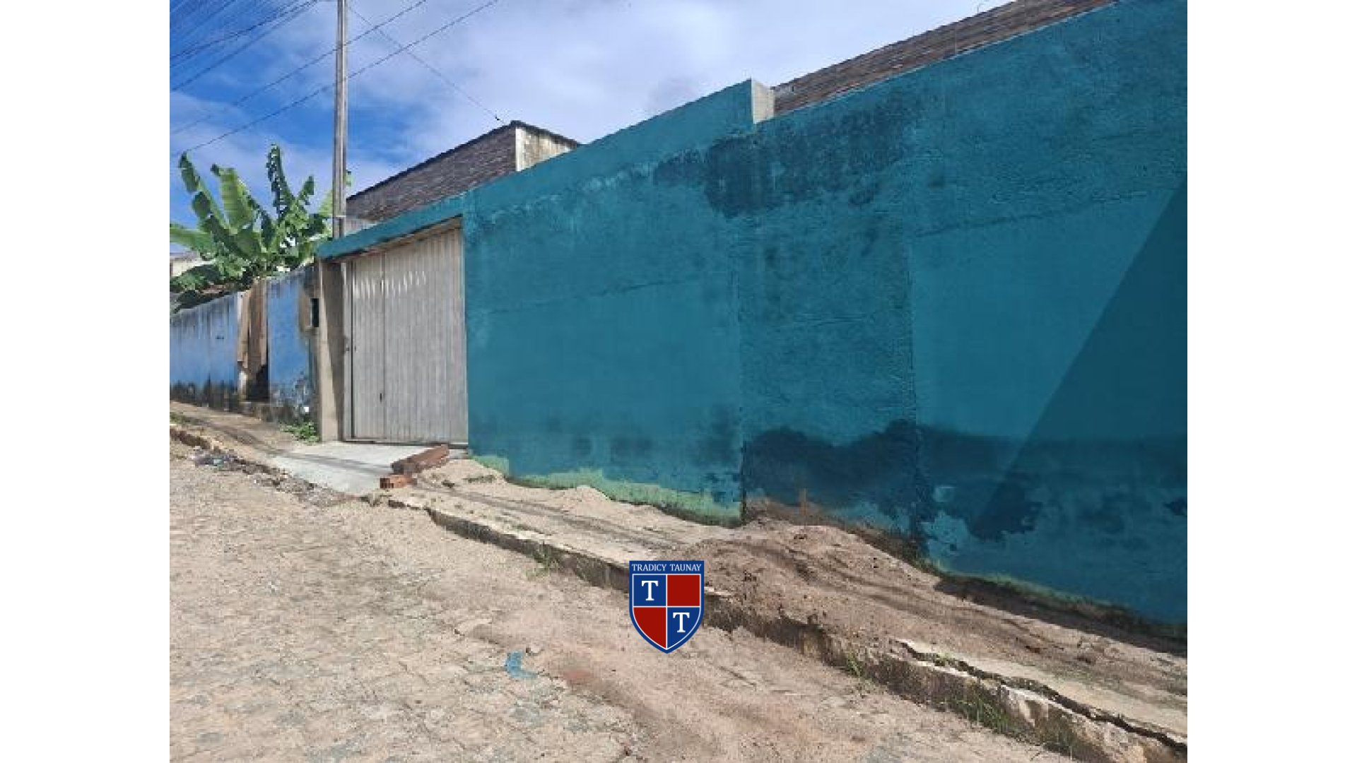 CASA em CHA DE ALEGRIA