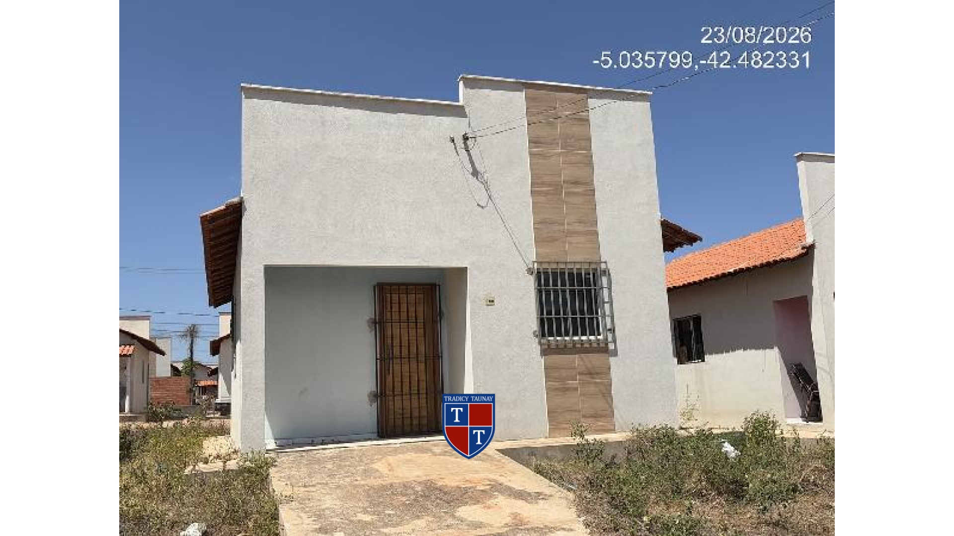 CASA em BAIRRO TRANQUEIRA