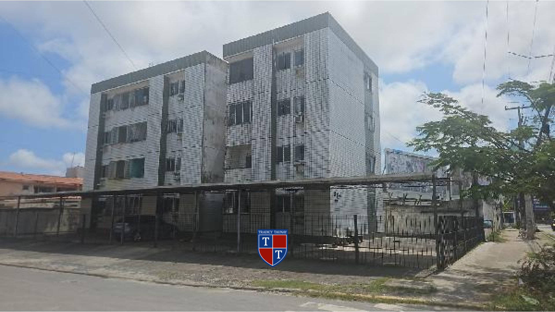 APARTAMENTO em JARDIM ATLANTICO
