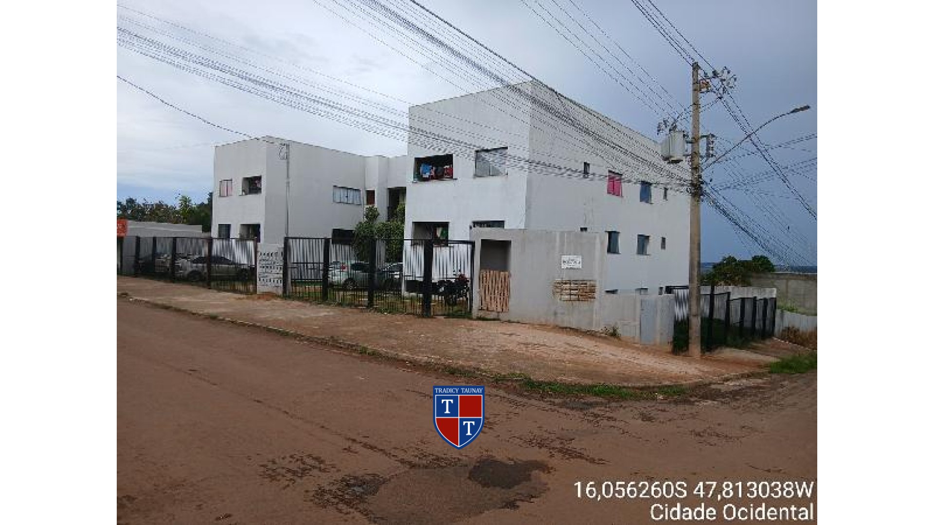 Foto 1 de APARTAMENTO em PARQUE DAS AMERICAS - Imóvel Retomado Caixa