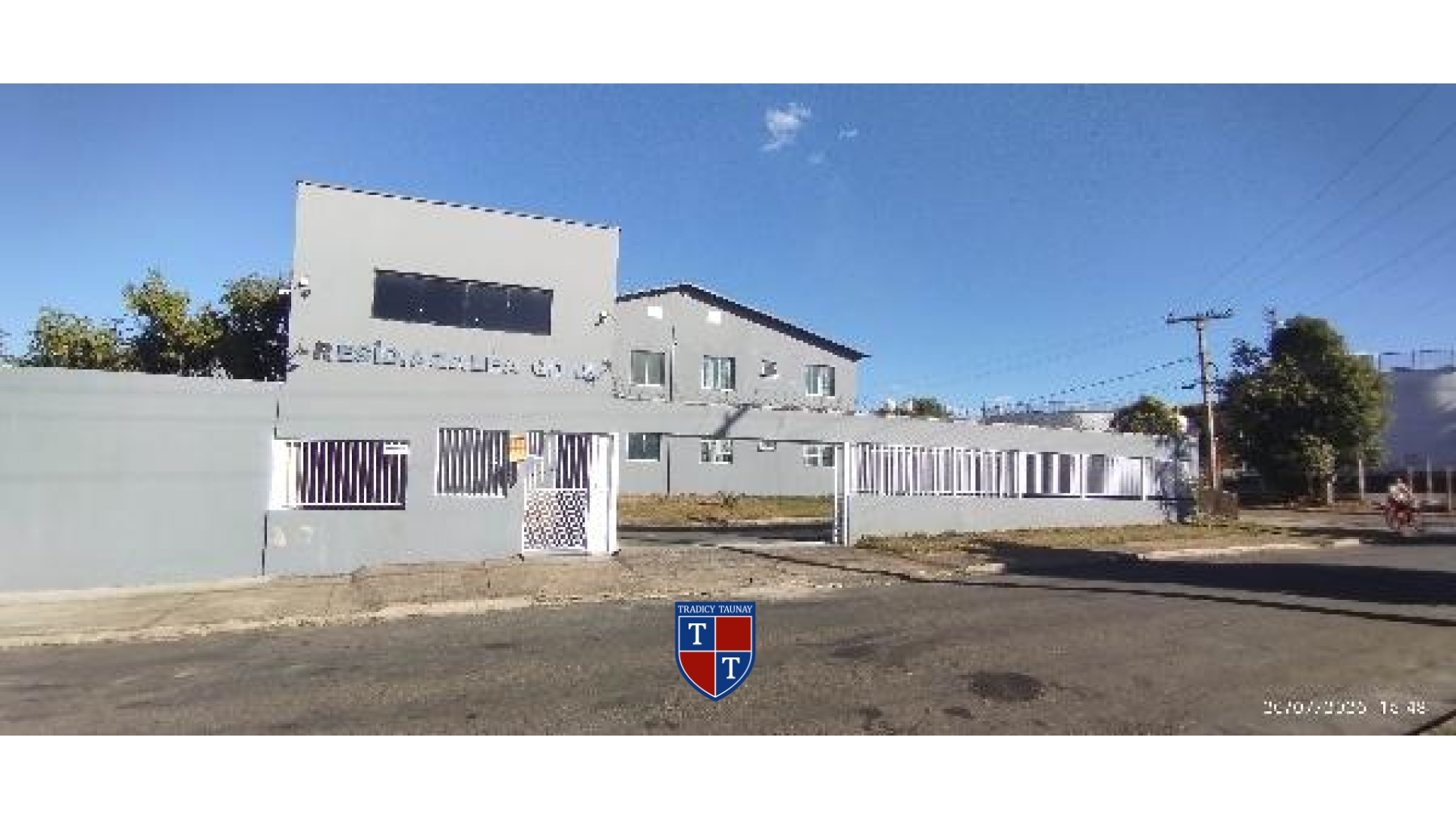 APARTAMENTO em RESIDENCIAL JARDINS DO CERRADO 7