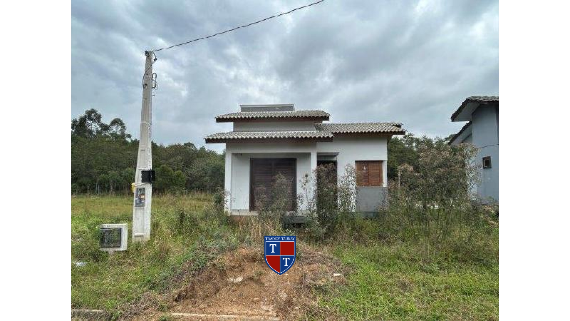 CASA em QUARTA LINHA
