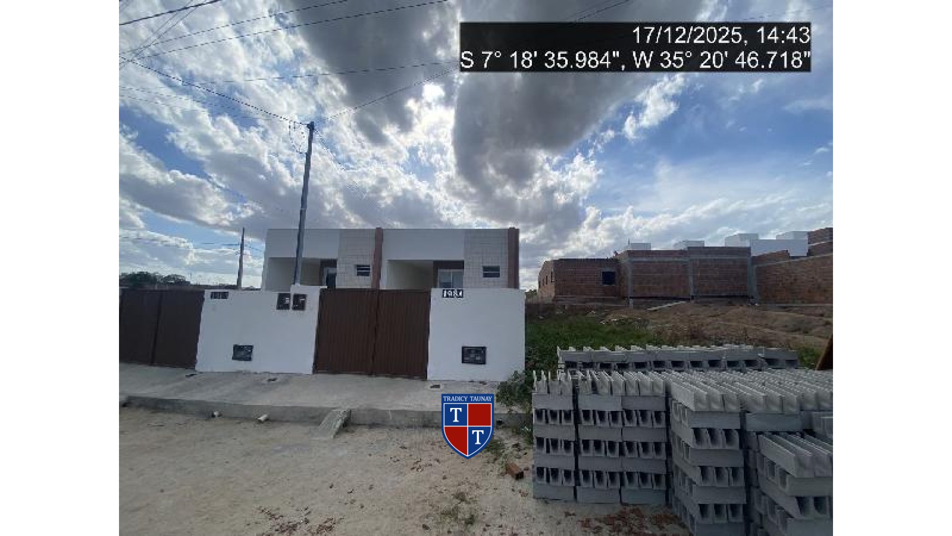 Foto 1 de CASA em DOS ESTADOS - Imóvel Retomado Caixa