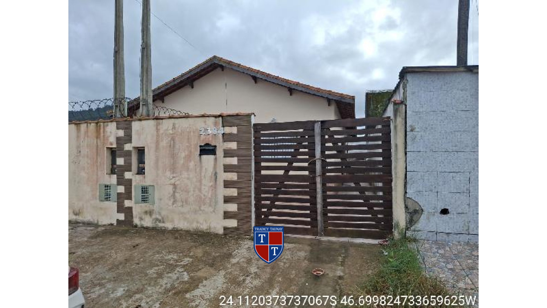 Foto 1 de CASA em JUSSARA - Imóvel Retomado Caixa