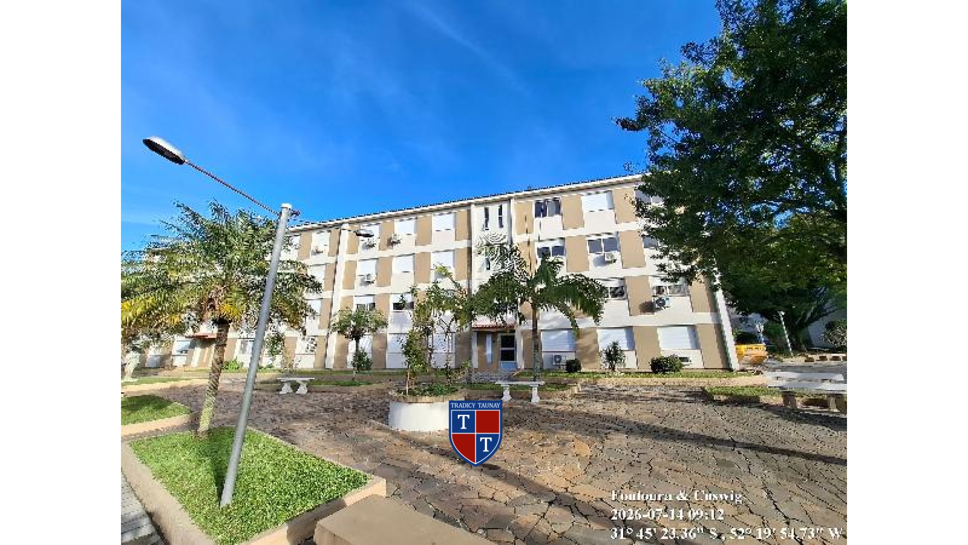 APARTAMENTO em AREAL