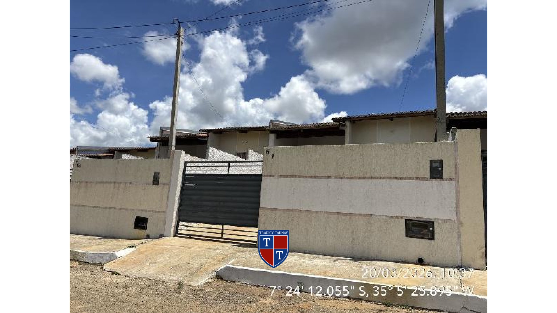Foto 1 de CASA em LOT PEDRA BELLA - Imóvel Retomado Caixa
