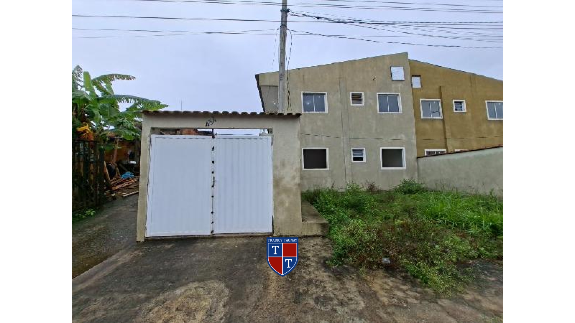 CASA em JARDIM SANTA MARIA