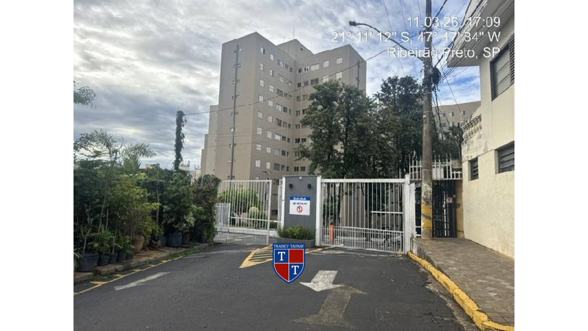 Foto 1 de APARTAMENTO em JARDIM PALMA TRAVASSOS - Imóvel Retomado Caixa