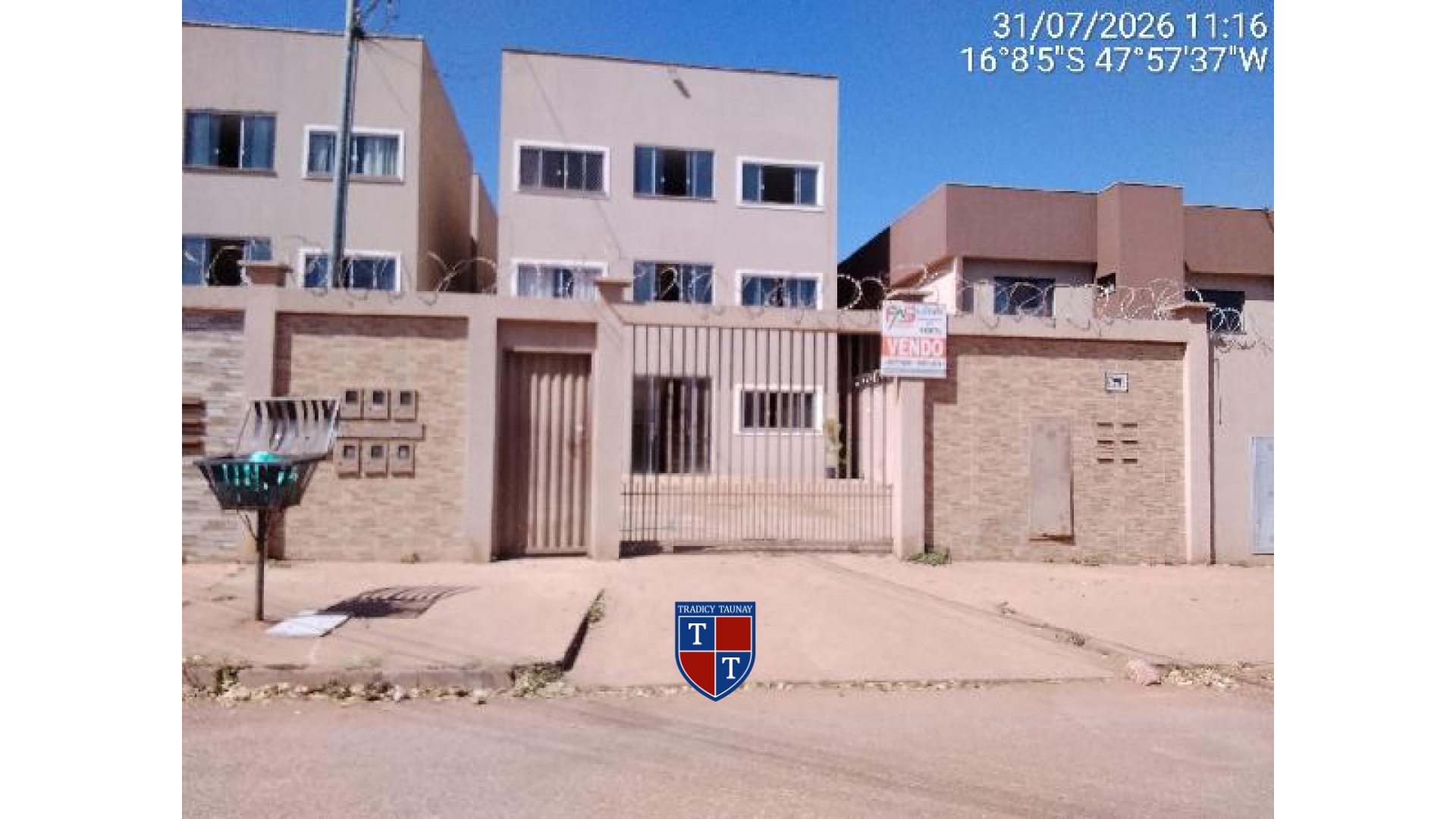 APARTAMENTO em JARDIM ZULEIKA