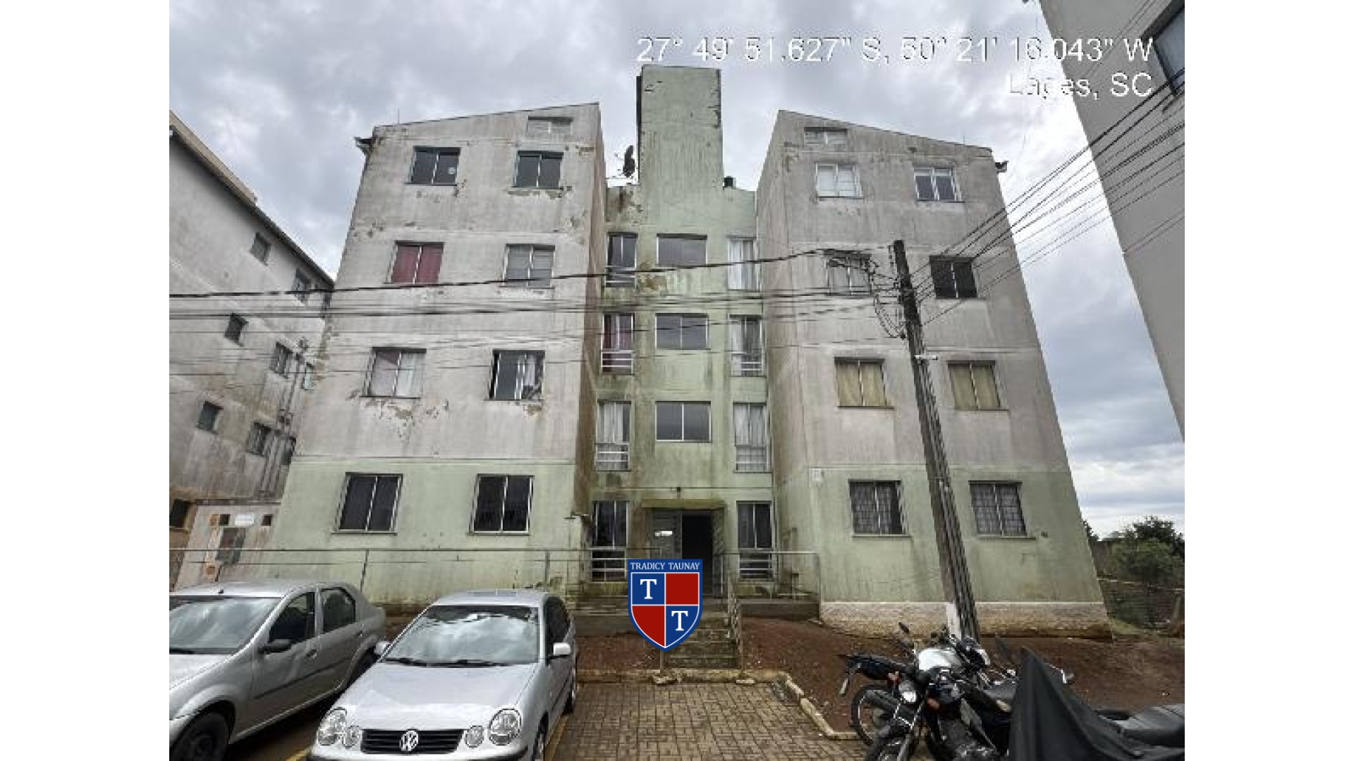 APARTAMENTO em PROMORAR