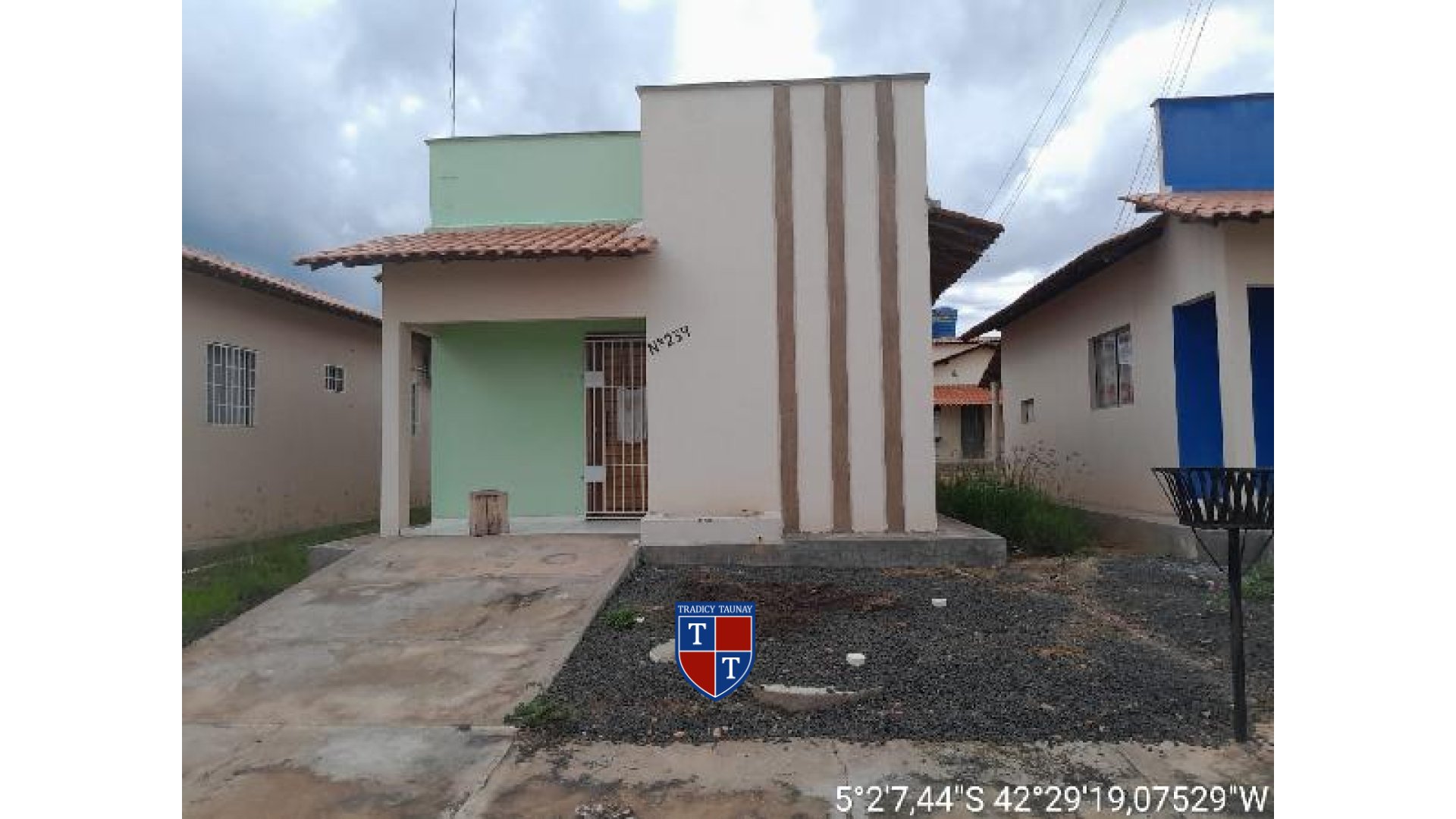 CASA em BURITIZINHO