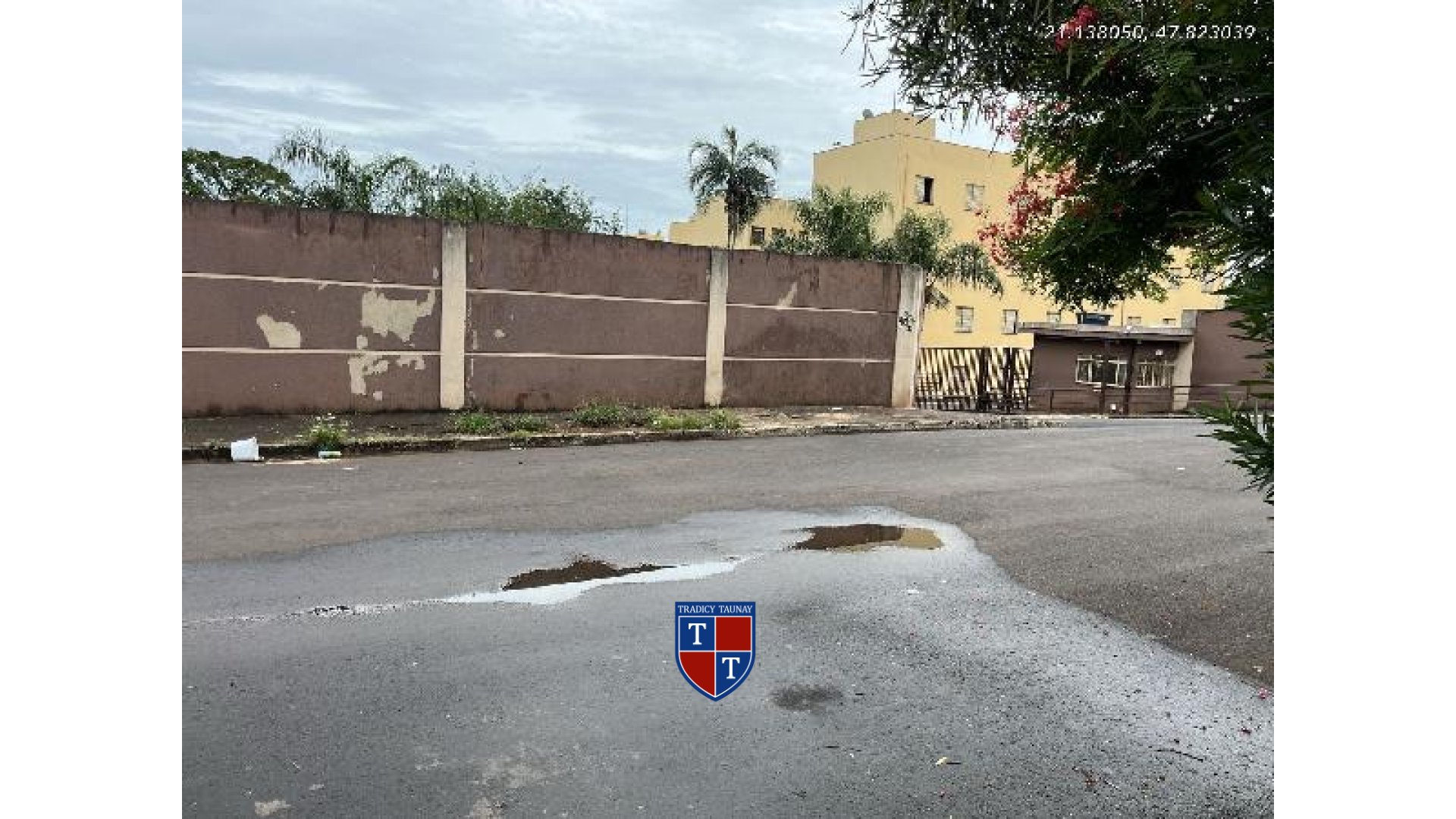 Foto 1 de APARTAMENTO em JARDIM JAVARI - Imóvel Retomado Caixa