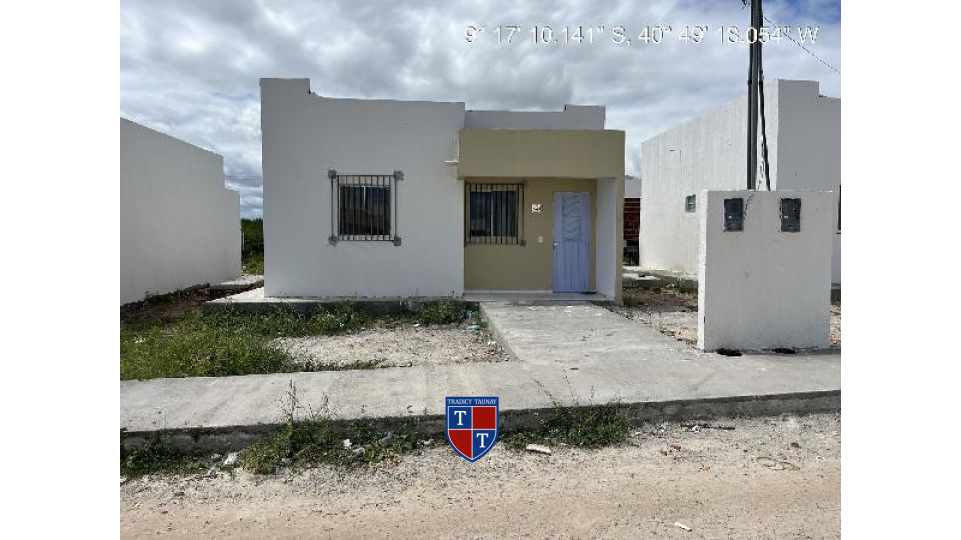 Foto 1 de CASA em SANTANA DO SOBRADO - Imóvel Retomado Caixa