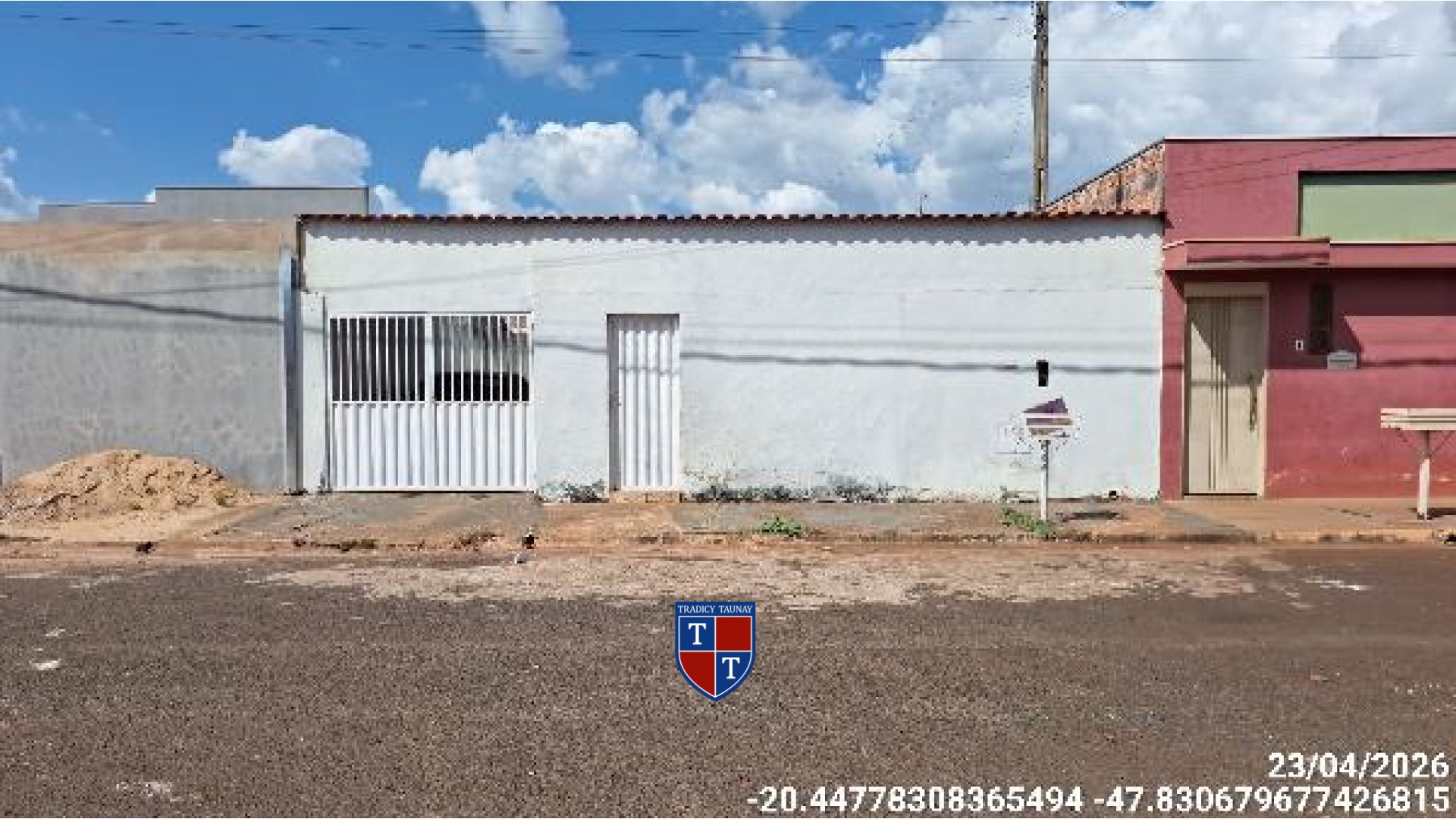 Foto 1 de CASA em JARDIM DOS IPES - Imóvel Retomado Caixa