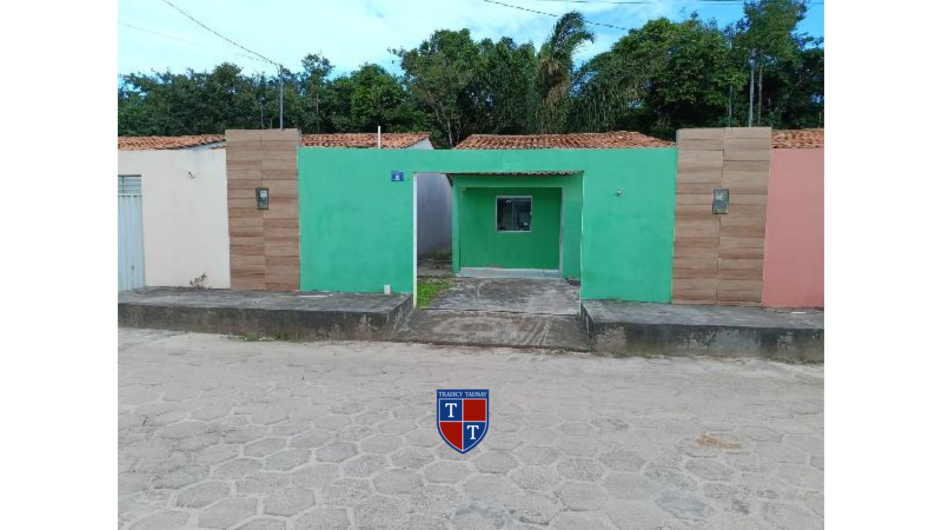 CASA em AREIA BRANCA