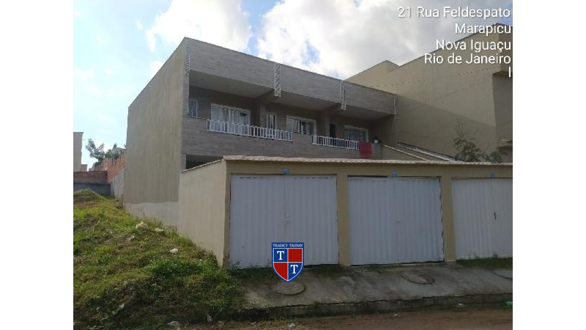 APARTAMENTO em MARAPICU